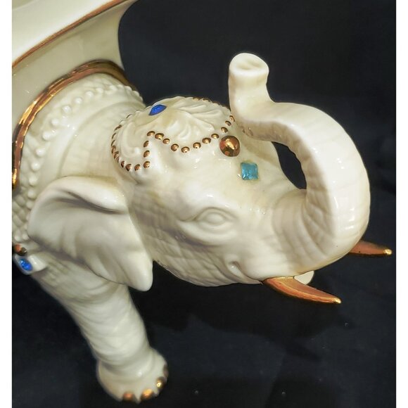 Lenox JEWELED ELEPHANTS 2 taper candle holders candlesticks cream porcelain 5"hi - Picture 14 of 16